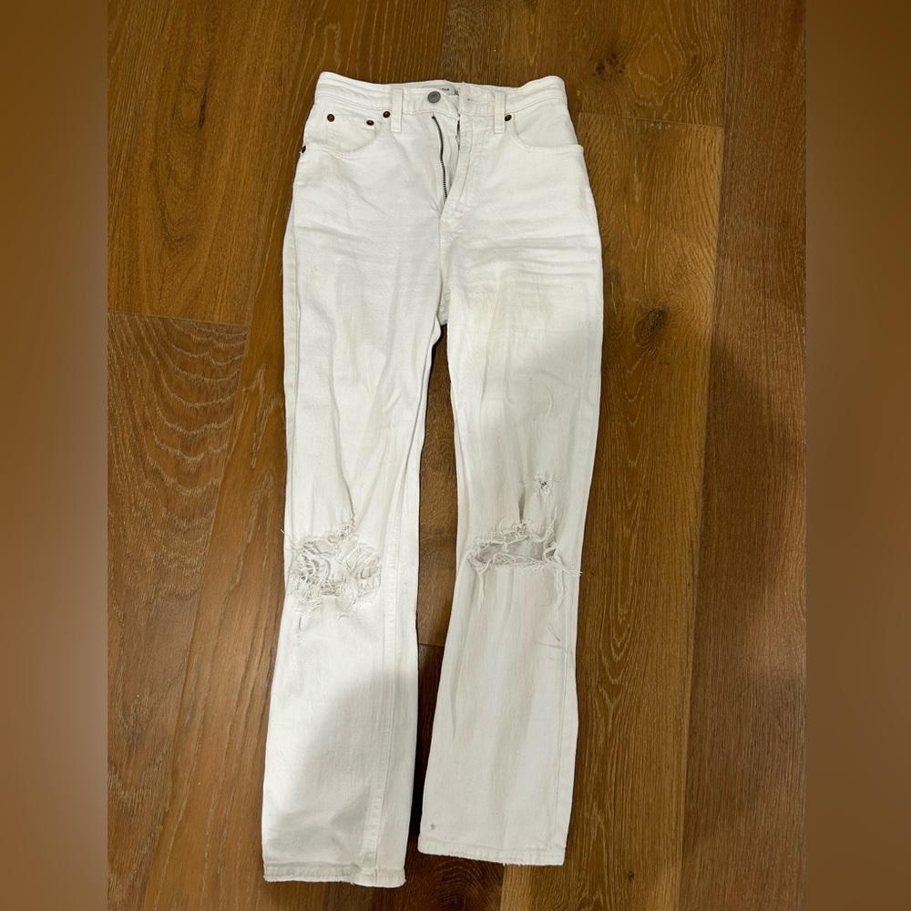 Abercombie Fitch Ultra High rise Straight Ankle  jeans